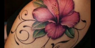 Orquídea minimalista: el tatuaje perfecto para destacar